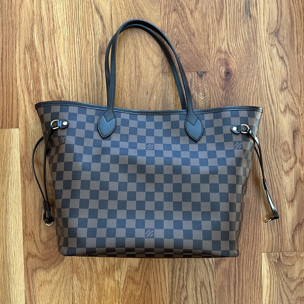 Louis Vuitton Neverfull MM - Excellent Condition